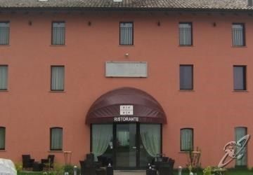 Hotel Hyknusa Reggio Emilia Dış mekan fotoğraf